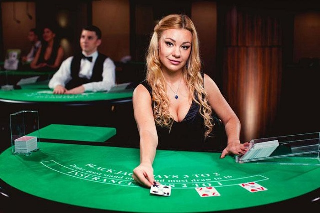 Bỏ túi bí kíp chơi Blackjack online tại GNBET